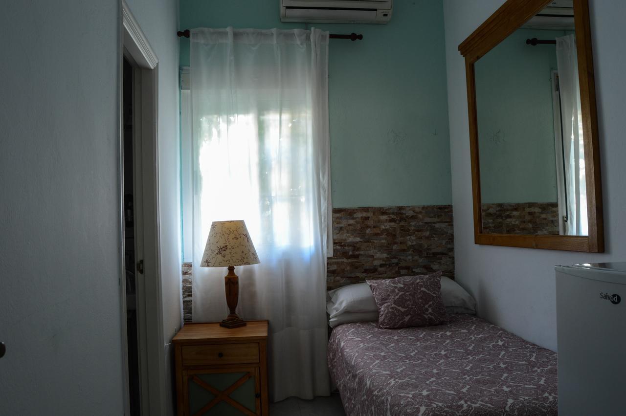 Hostal Playa Hidalgo Rota Luaran gambar